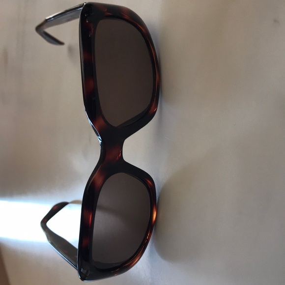NWOT DKNY Sunglasses